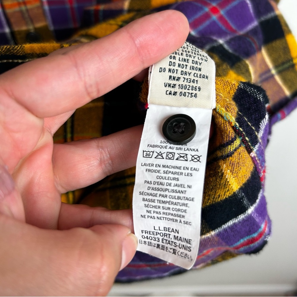 L.L. Bean Women's Scotch Plaid flannel shirt tartan pattern size: M/L - Picture 6 of 7
